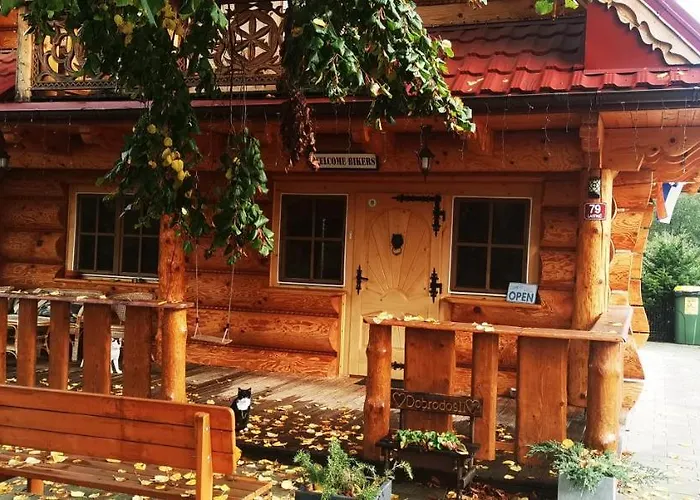 Vilinka & Native Vilinija Village Alpehytte Podčetrtek